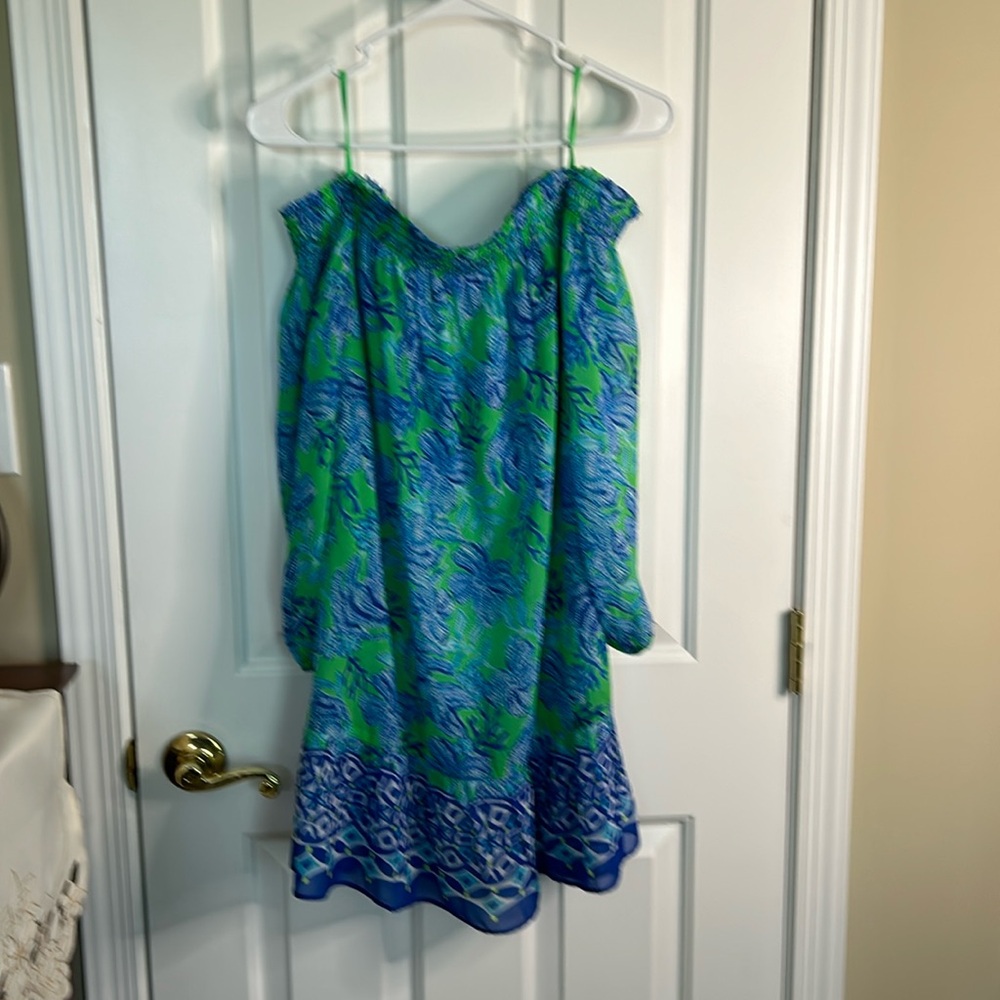 Lilly Pulitzer off shoulder desss